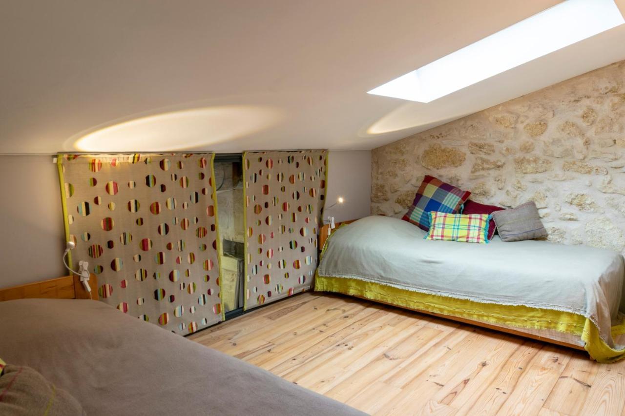 Le Pain De Lune Gite Et Chambre D'Hotes Avec Piscine Bourg-sur-Gironde Exterior photo